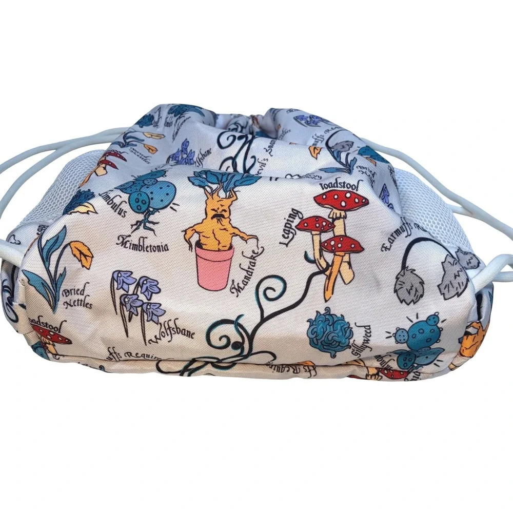Vera Bradley Harry Potter Herbology 2020 White Drawstring Backpack